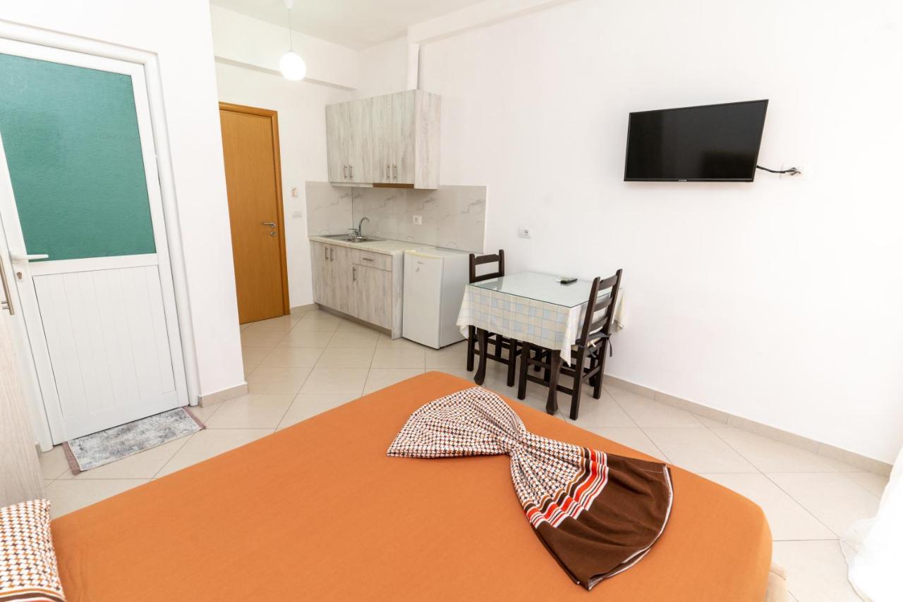 Sheme'S Apartments ซารานเดอ ภายนอก รูปภาพ