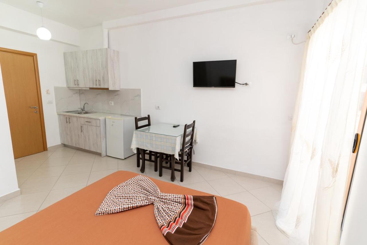 Sheme'S Apartments ซารานเดอ ภายนอก รูปภาพ