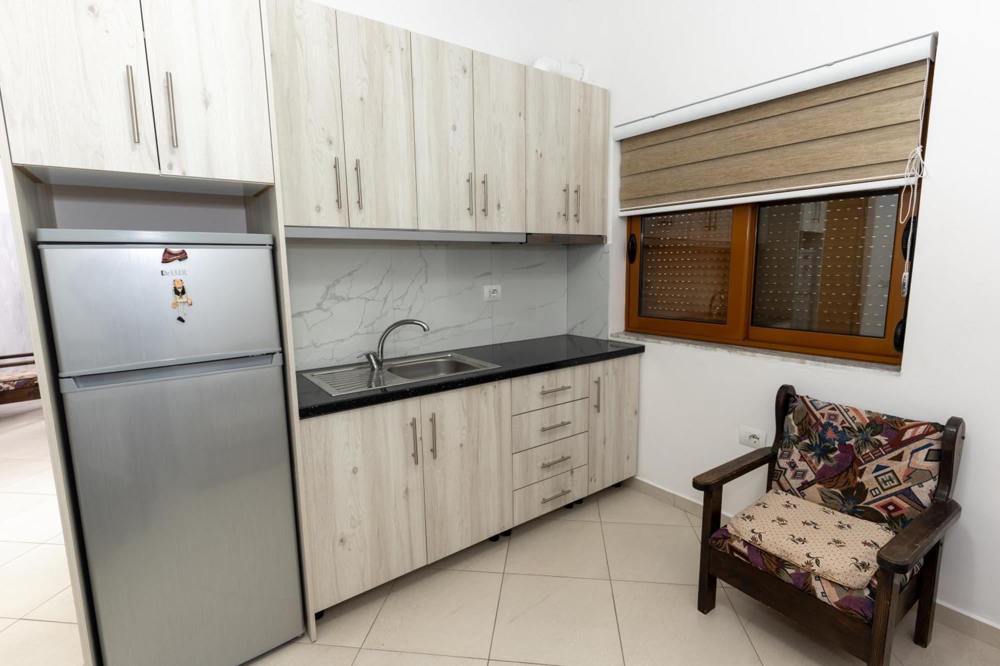 Sheme'S Apartments ซารานเดอ ภายนอก รูปภาพ